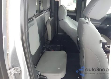 2016 Toyota Tacoma Sr5 from USA, damaged, VIN 5TFRX5GN3GX069767